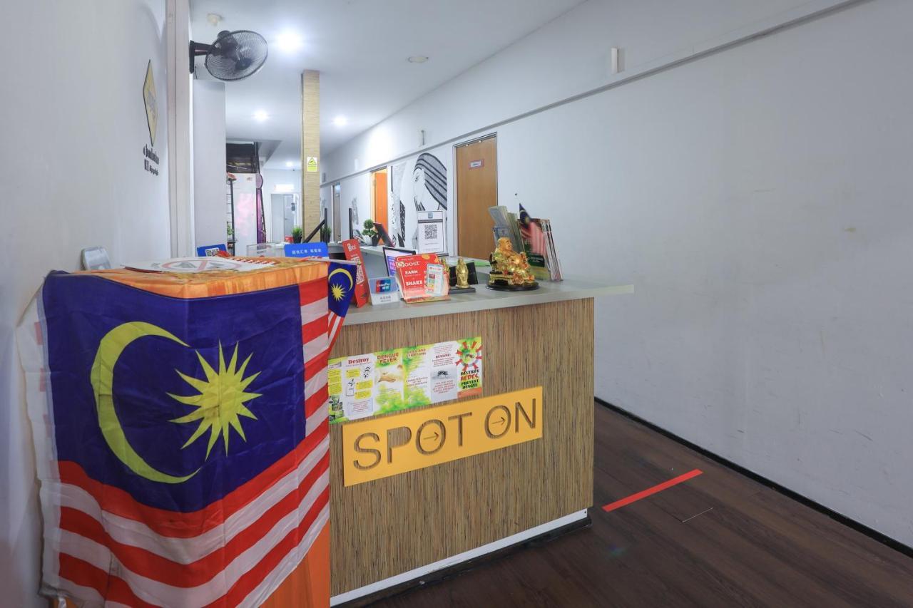 Spot On 90236 Zigzag Travellers Home Kuala Lumpur Exterior photo